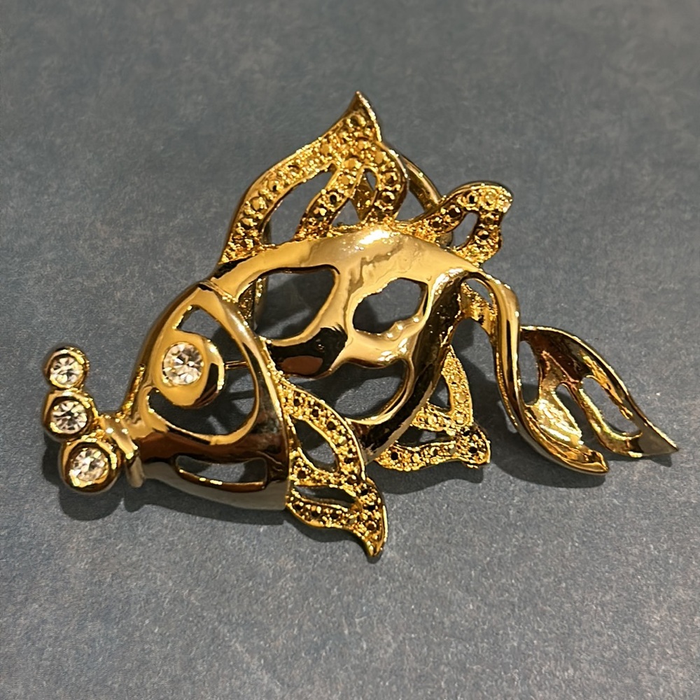 Fish Brooch / Pendant